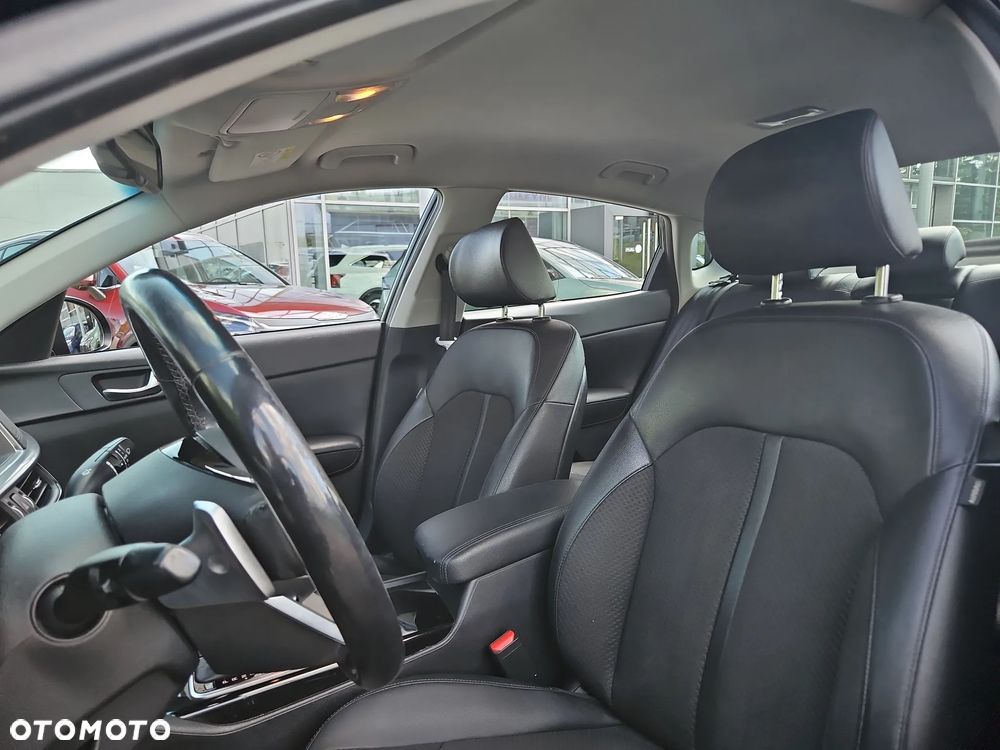 Kia Optima 1.6 T-GDI L DCT - 11