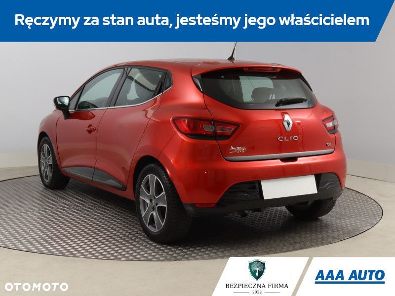 Renault Clio - 6