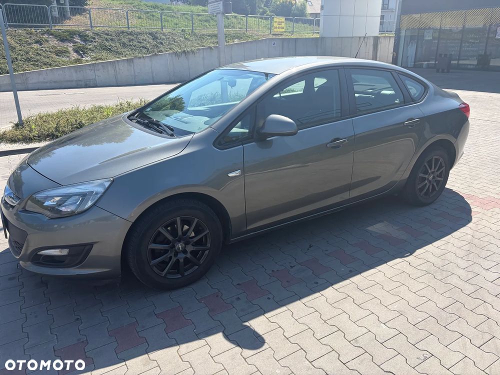 Opel Astra 1.4 T EU6 - 2