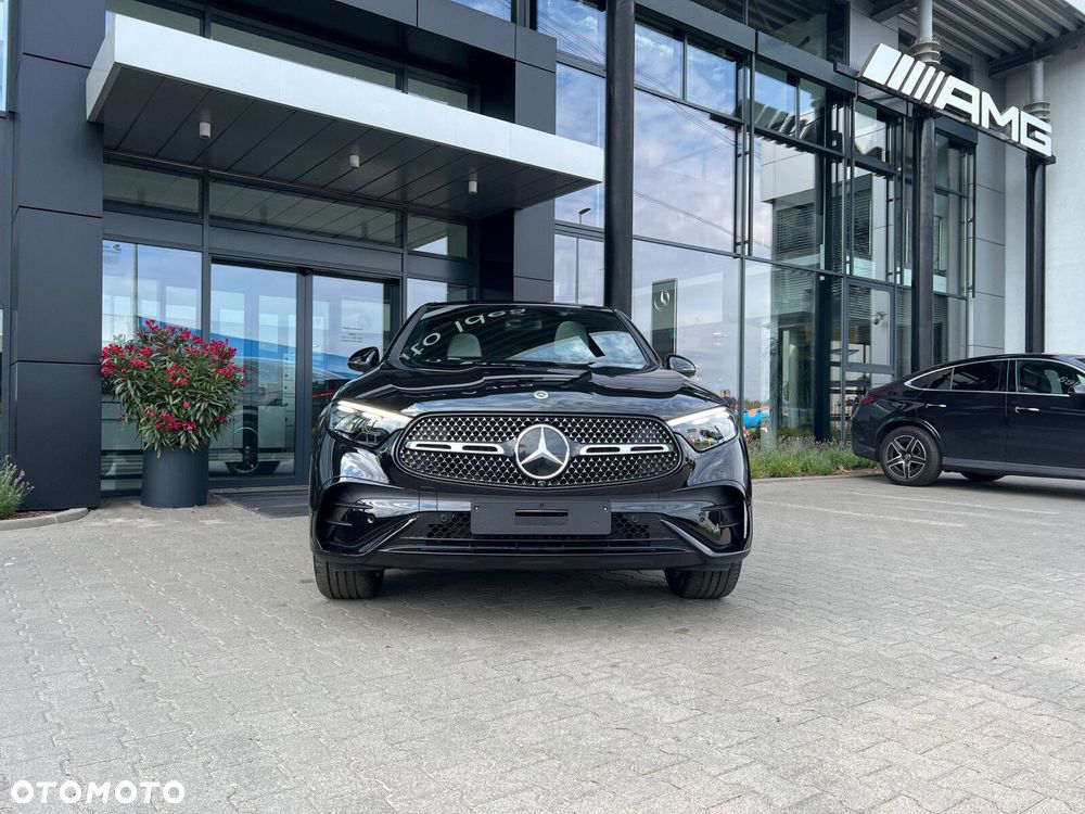 Mercedes-Benz GLC 220 d mHEV 4-Matic AMG Line - 5