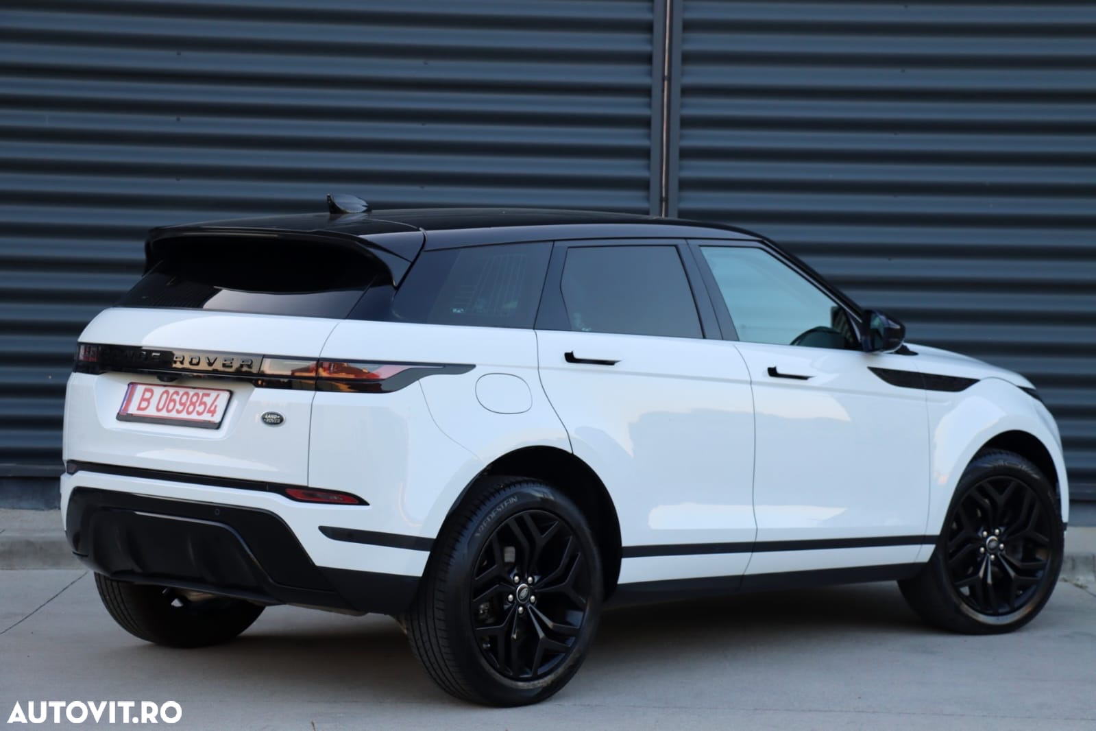 Land Rover Range Rover Evoque 2.0 D150 R-Dynamic HSE - 18