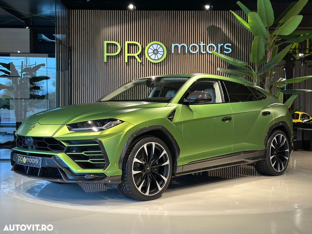 Lamborghini URUS - 8
