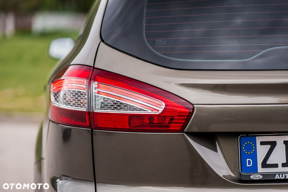 Ford Mondeo - 16