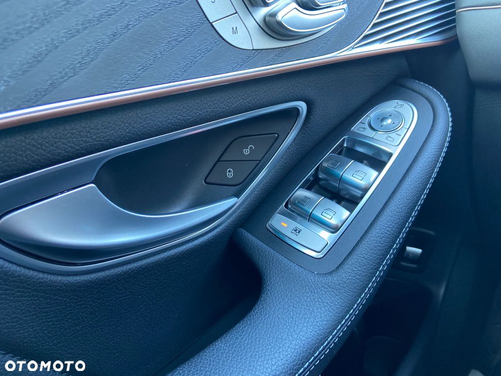 Mercedes-Benz EQC 400 4-Matic Sport - 17