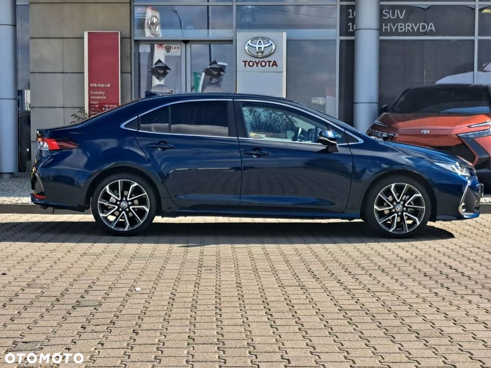 Toyota Corolla 1.8 Hybrid Executive - 8