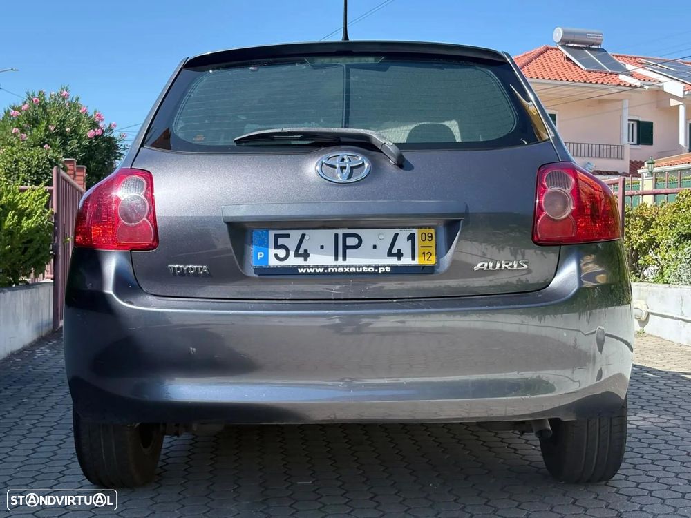 Toyota Auris 1.4 D-4D Sol - 21
