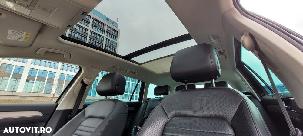 Volkswagen Passat 2.0 TDI DSG 4Motion R Executive - 9