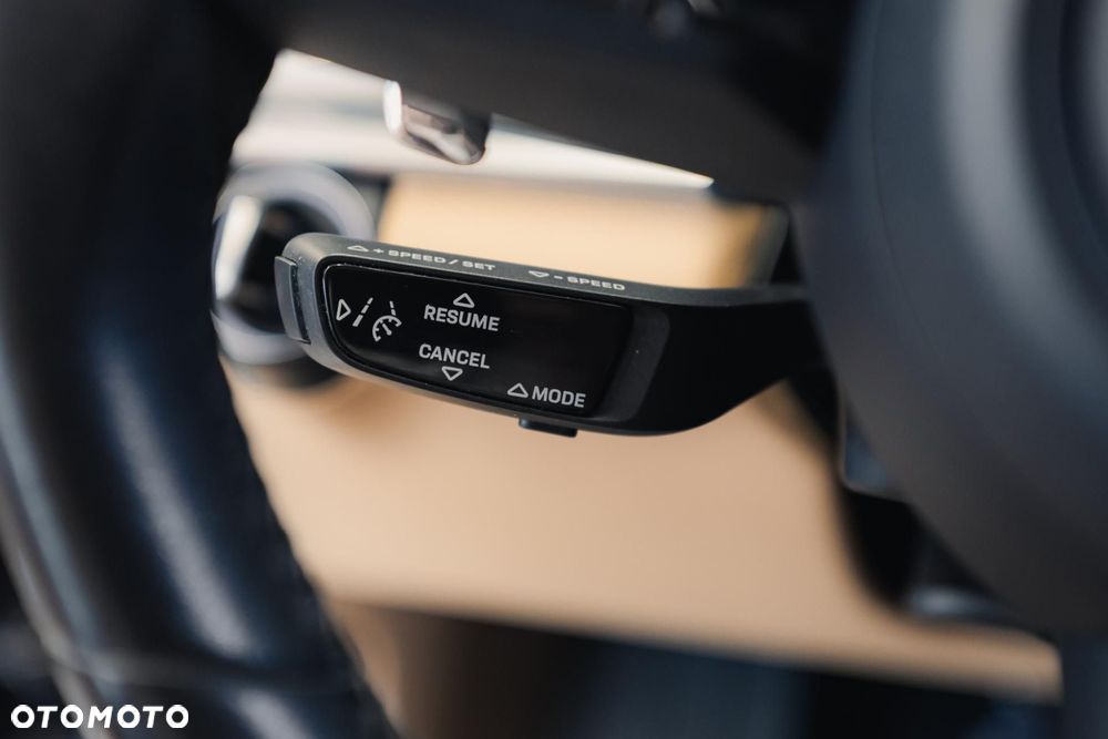 Porsche Panamera 4 E-Hybrid Platinum Edition - 25