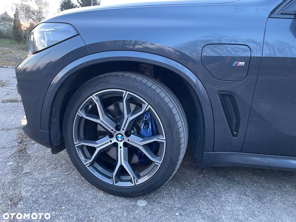BMW X5 xDrive45e - 16