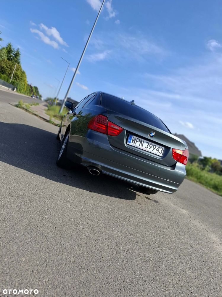 BMW Seria 3 320d - 6