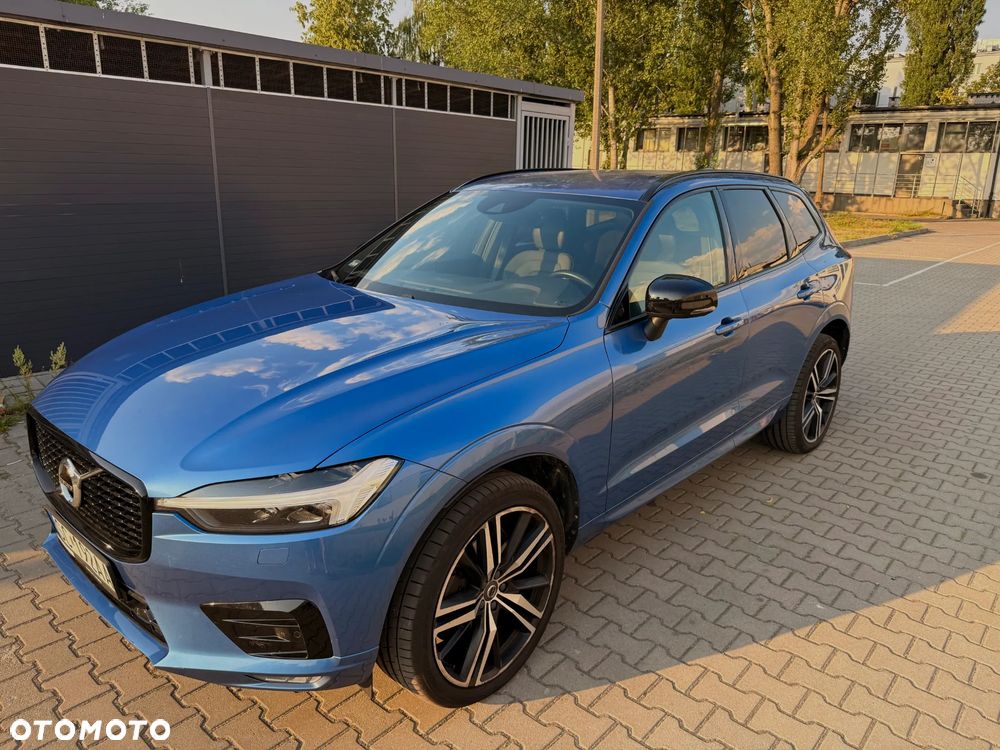 Volvo XC 60 B5 D AWD R-Design - 17