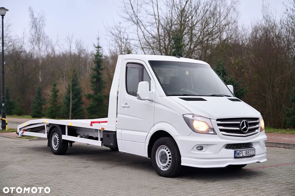 Mercedes-Benz SPRINTER - 12