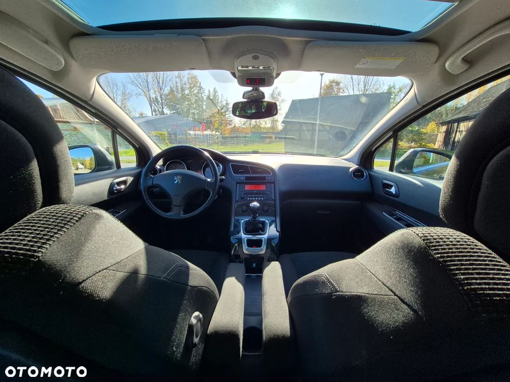 Peugeot 5008 1.6 THP Premium - 12