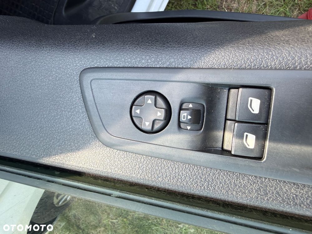 Opel Vivaro - 25