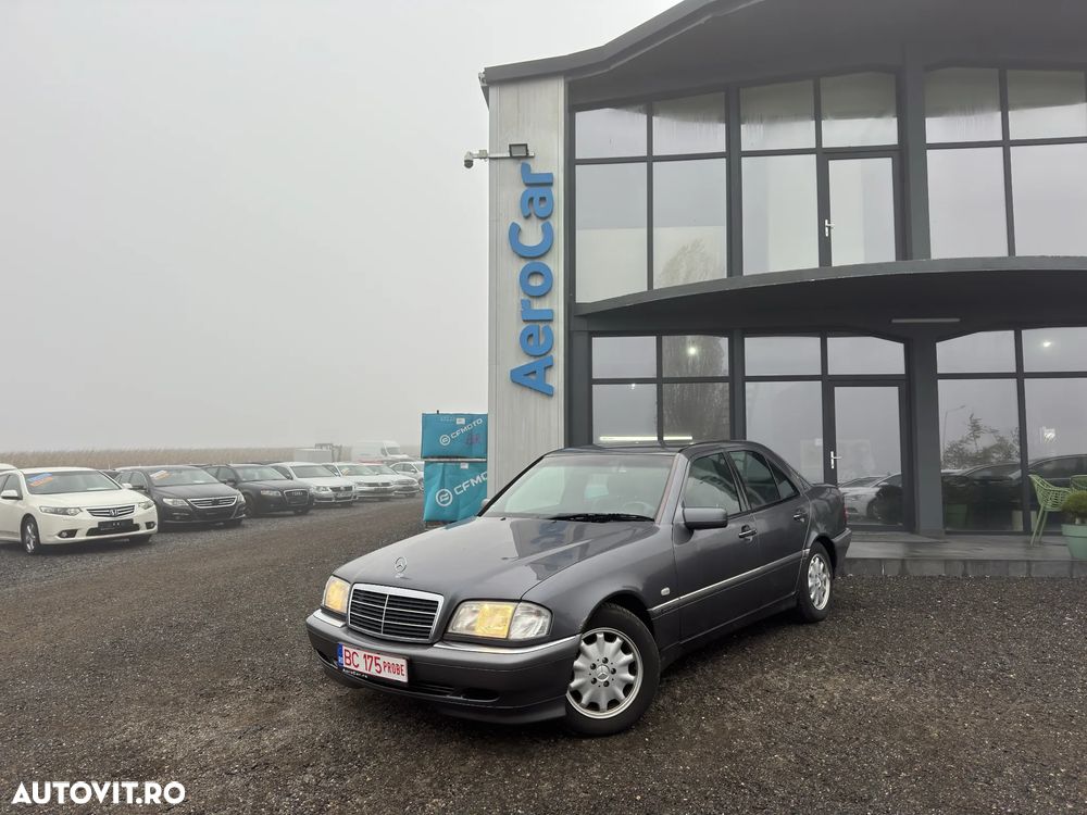 Mercedes-Benz C - 1