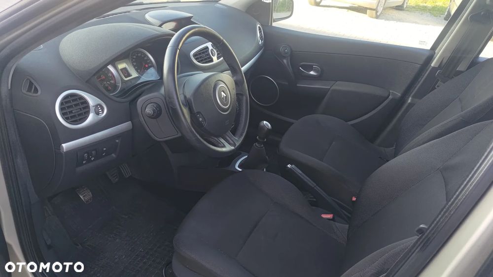 Renault Clio 1.5 dCi Expression - 15