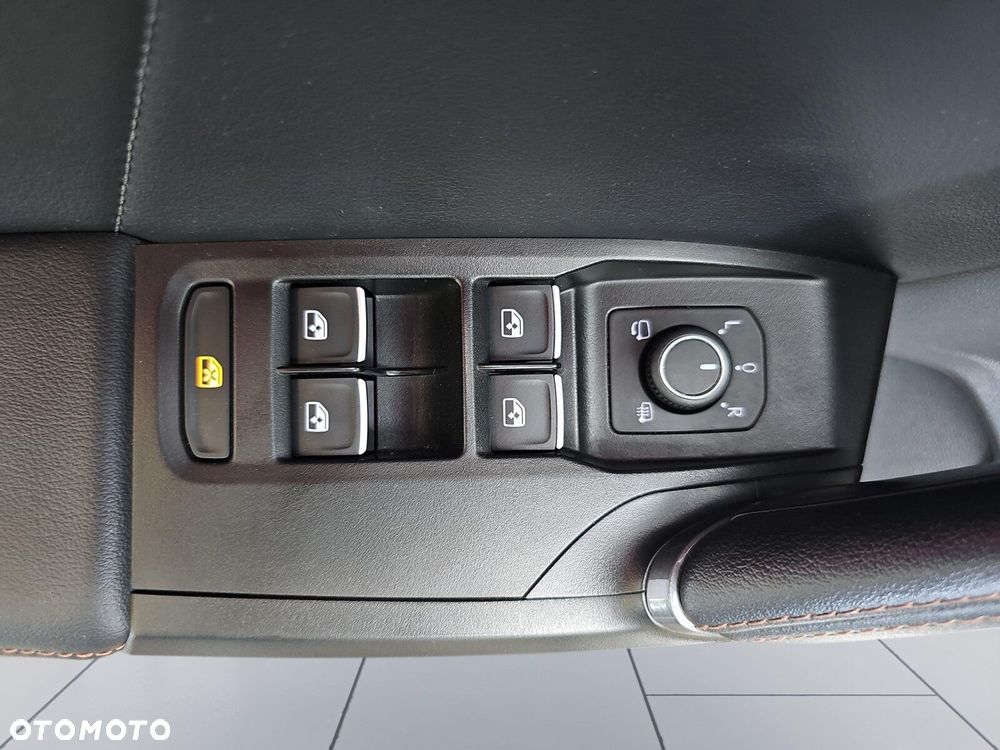 Cupra Leon Sportstourer 1.5 eTSI DSG - 21
