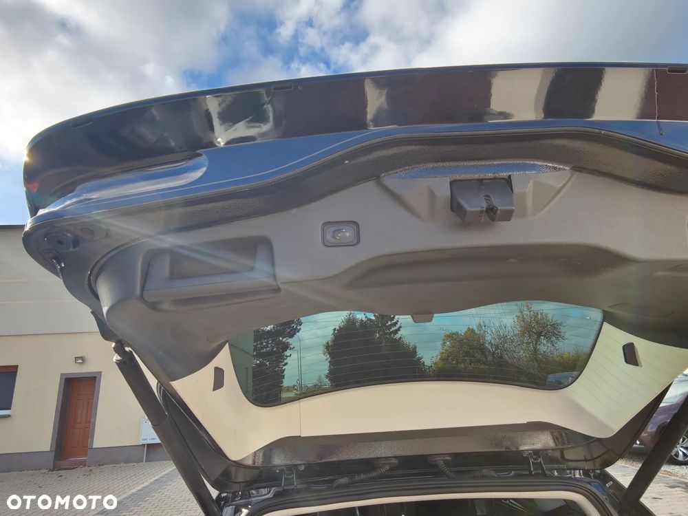 Ford Mondeo - 16
