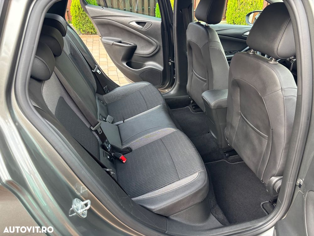 Opel Astra 1.2 Turbo Start/Stop Elegance - 9