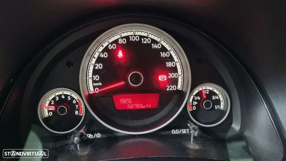 VW Up! 1.0 BlueMotion Move - 11