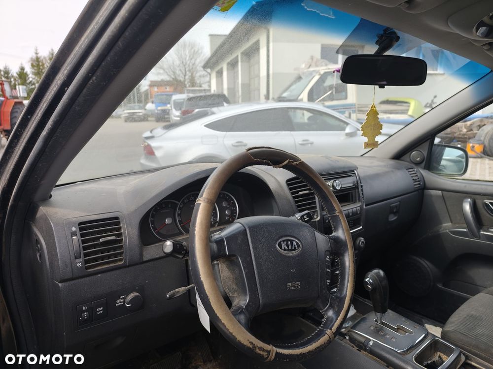 Kia Sorento 2.5 CRDi VGT DPF EX - 6