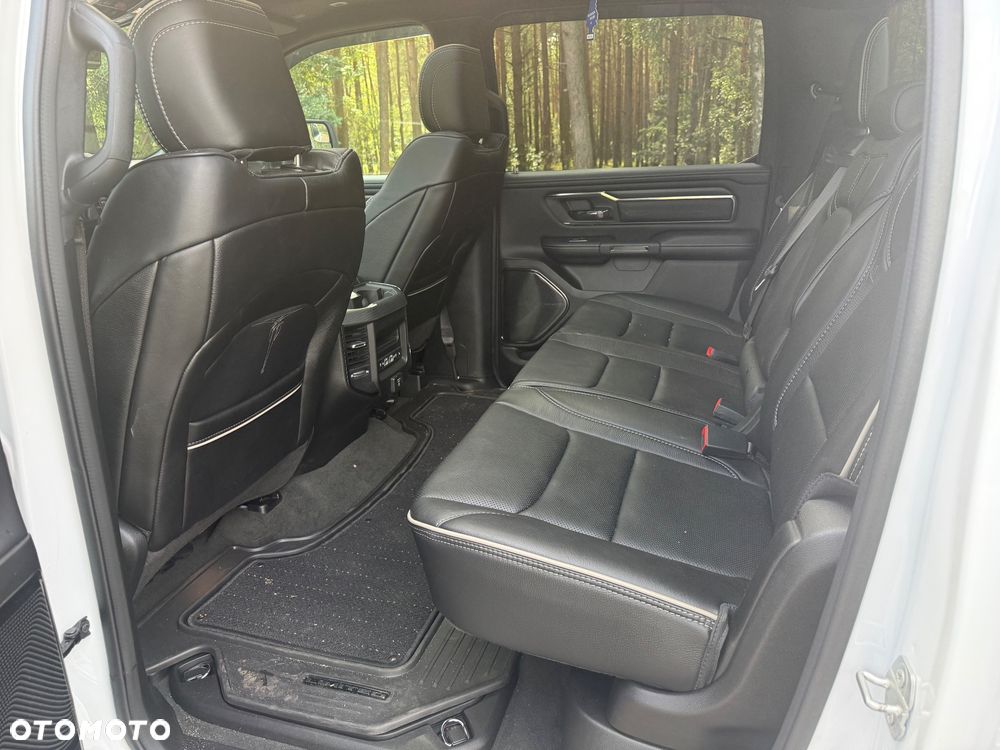 Dodge RAM 5.7 4x4 - 28