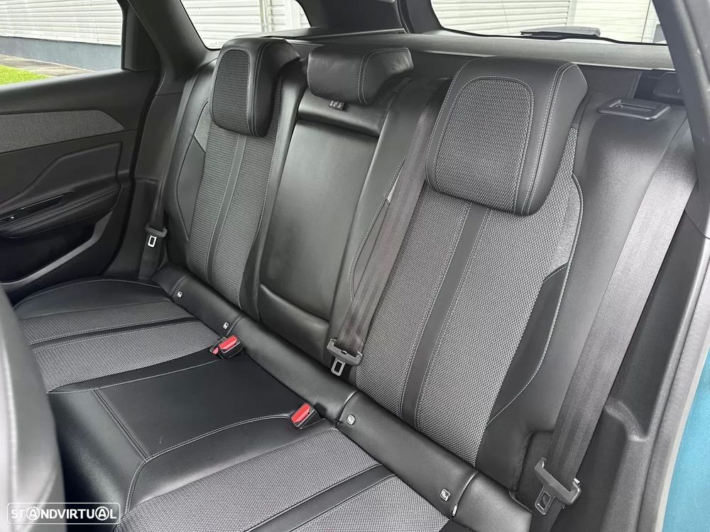 Peugeot 308 SW 1.2 PureTech Allure Pack EAT8 - 29