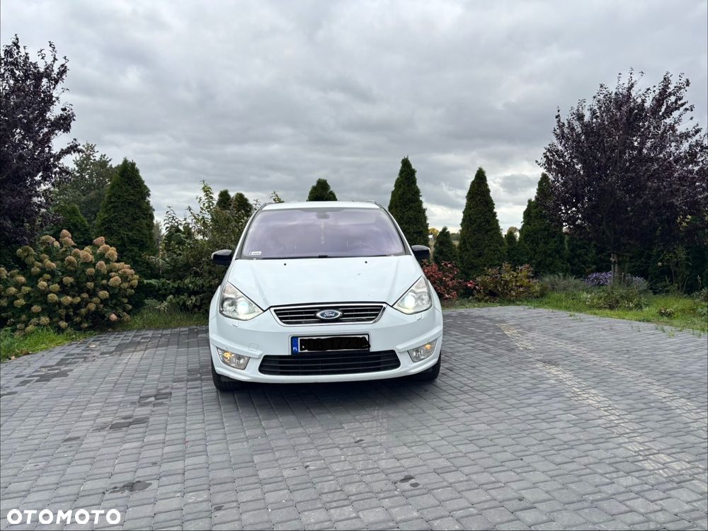Ford Galaxy - 2
