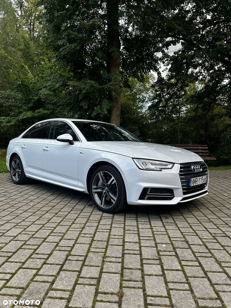 Audi A4 - 1