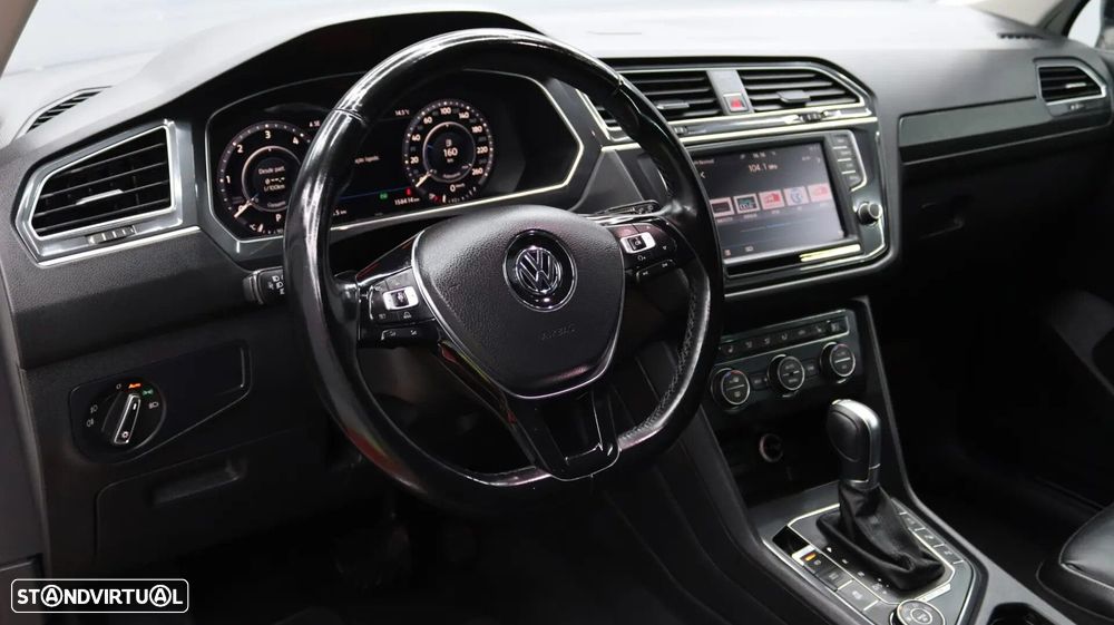 VW Tiguan 2.0 TDI Highline DSG 4Motion - 11