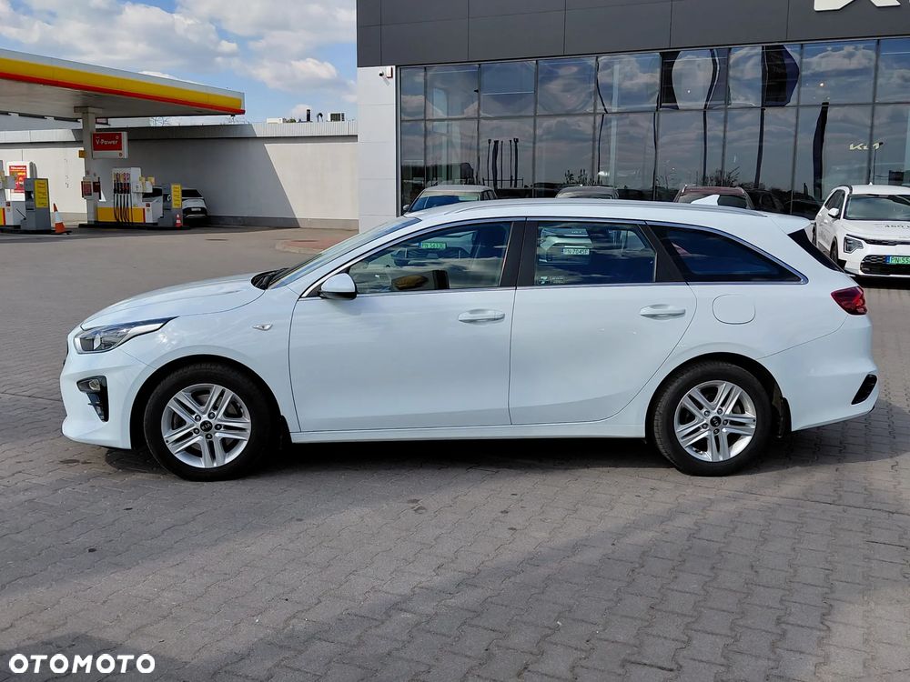 Kia Ceed 1.5 T-GDI M - 2