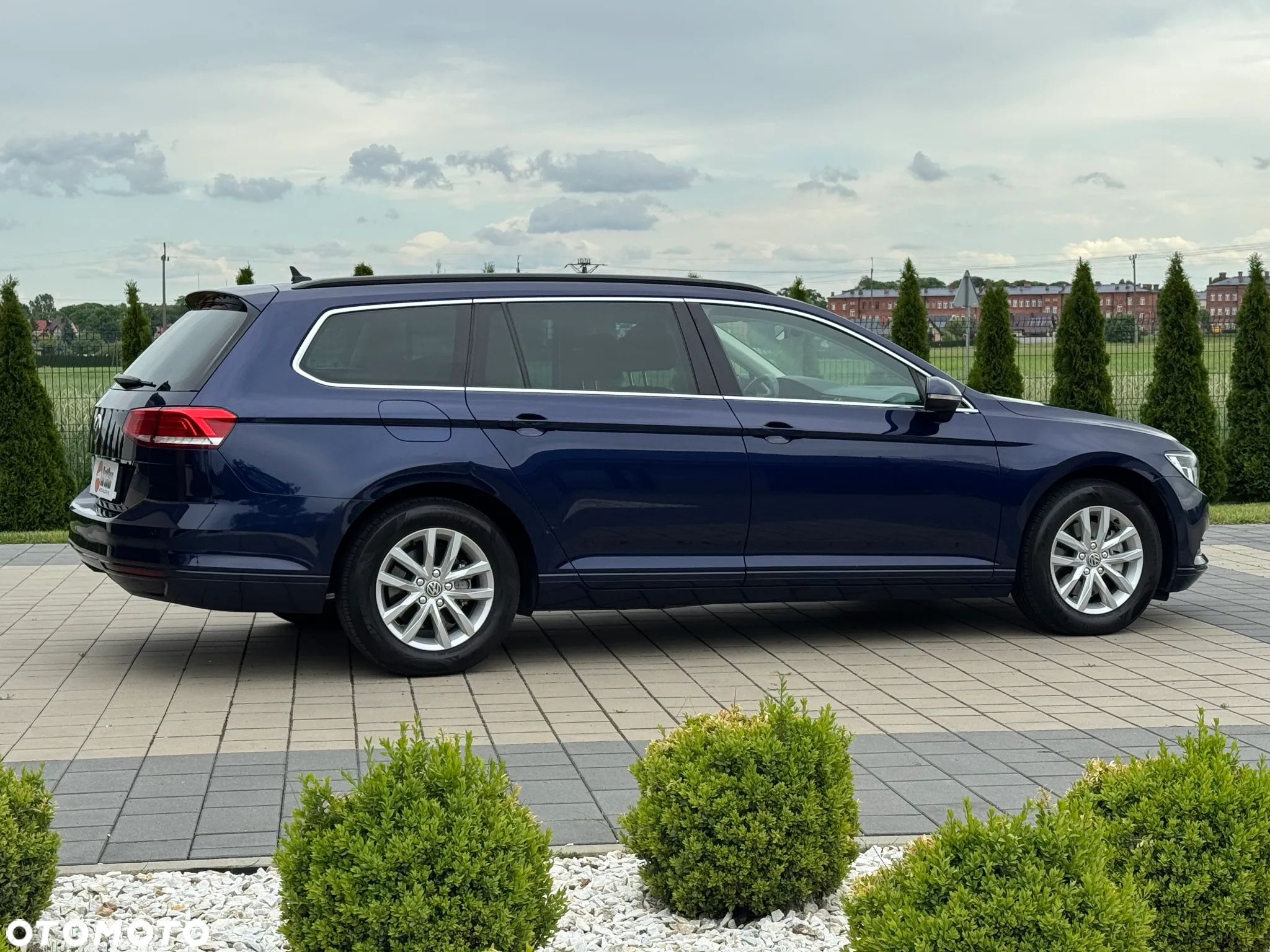 Volkswagen Passat 2.0 TDI BMT Highline - 6