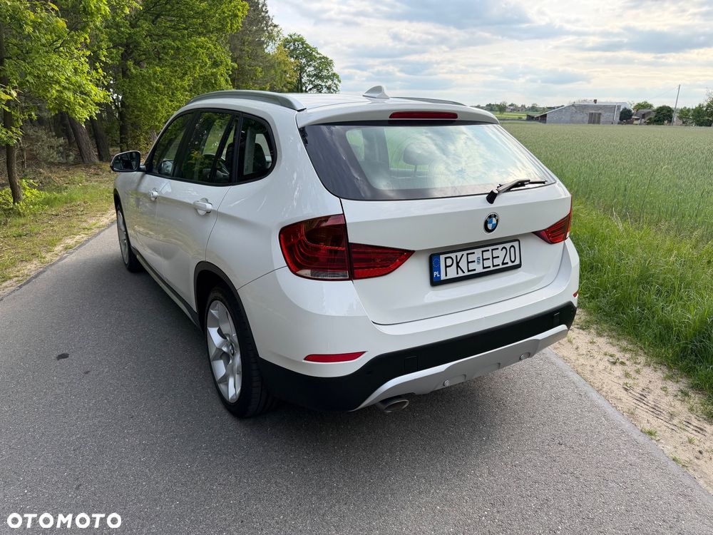 BMW X1 sDrive18d xLine - 17