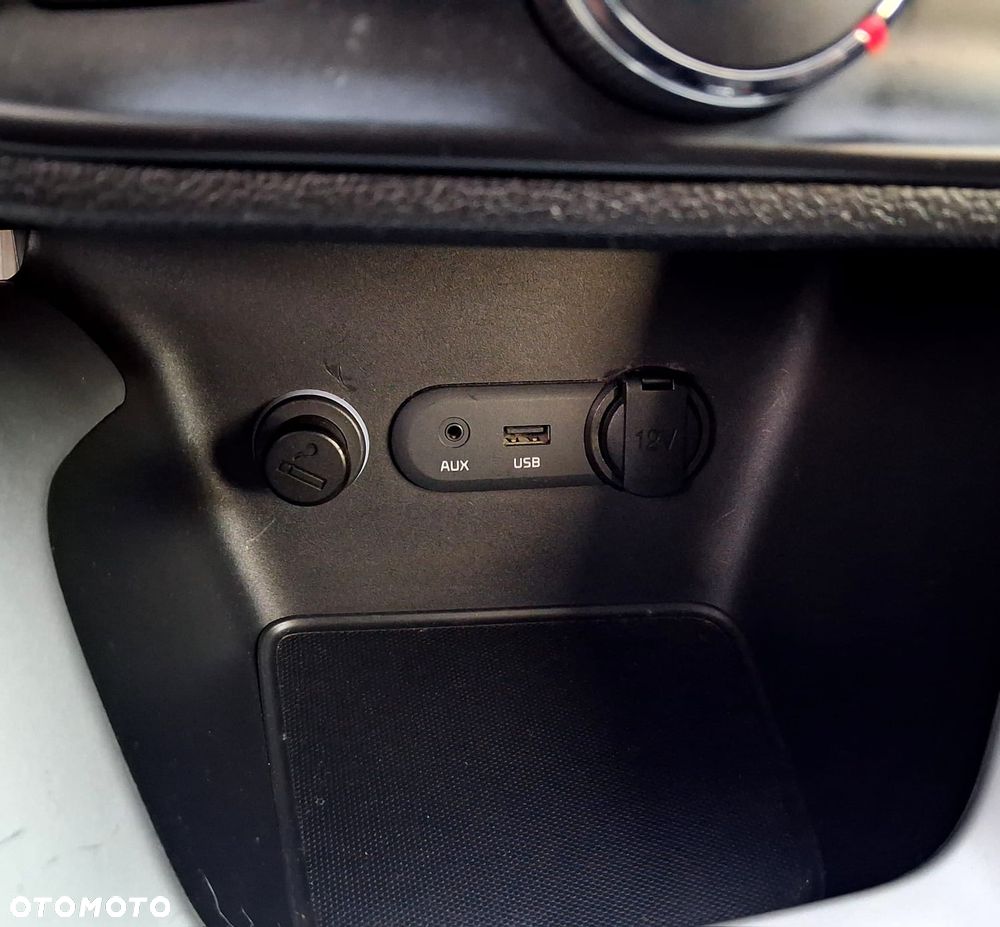 Kia Ceed 1.6 CRDi L - 28