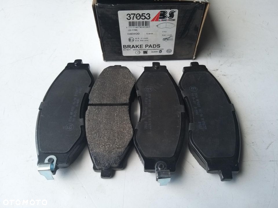 Klocek hamulcowy kpl. przód CHEVROLET REZZO; DAEWOO LEGANZA, NUBIRA, TACUMA / REZZO 1.6-2.2 05.97- - 1