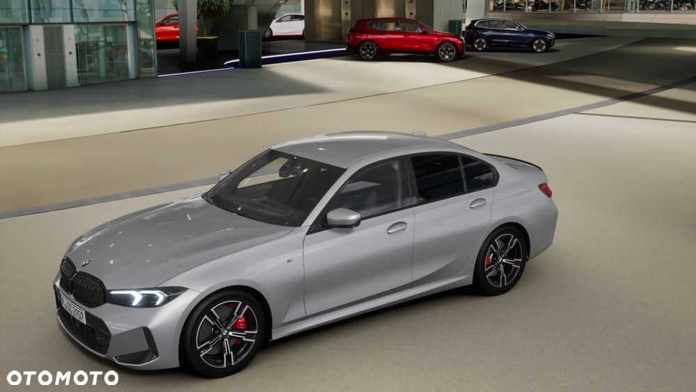 BMW Seria 3 330i xDrive M Sport sport - 3