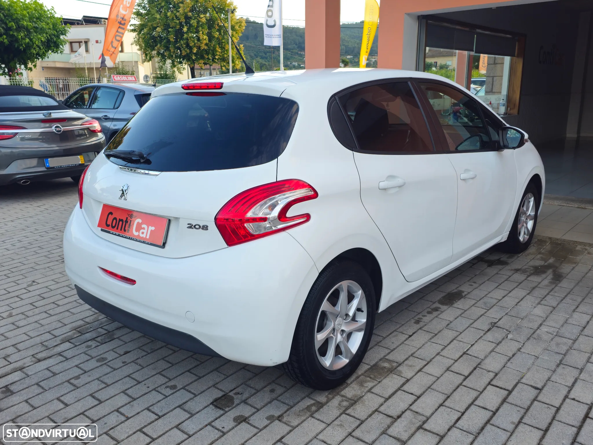 Peugeot 208 1.4 HDi Active - 4