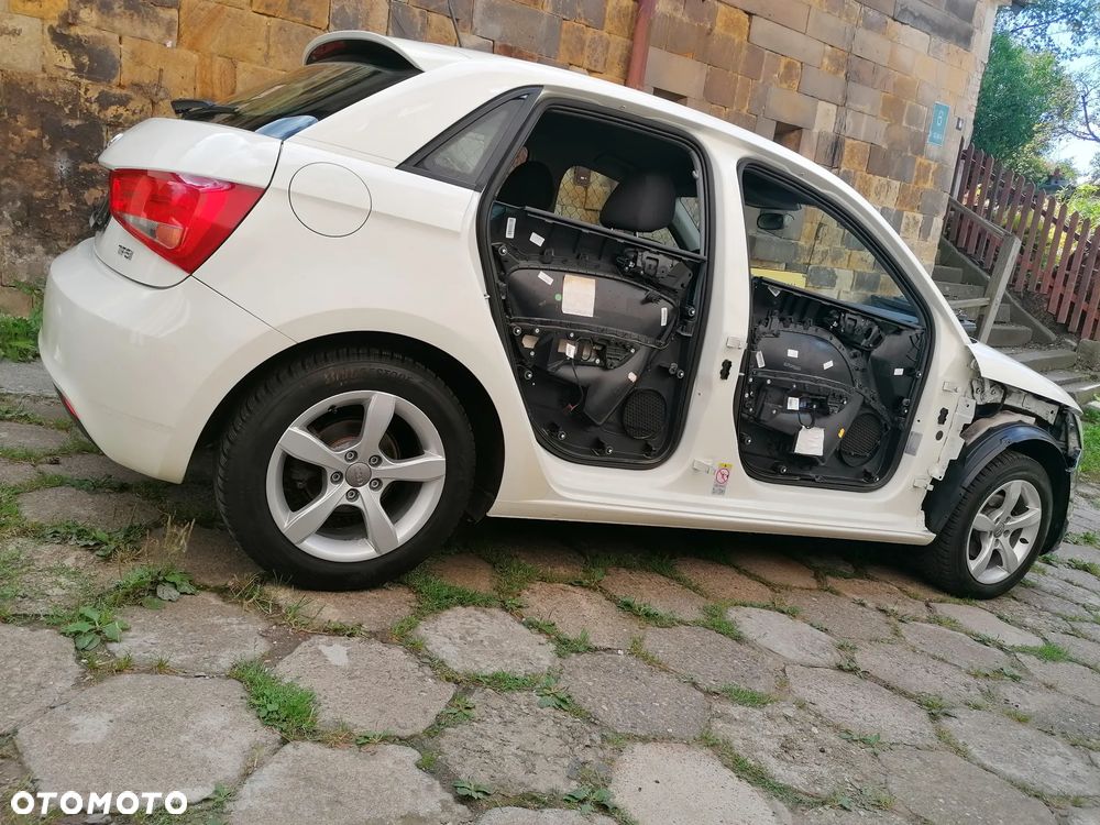 Audi A1 Sportback 1.2 TFSI Attraction - 29