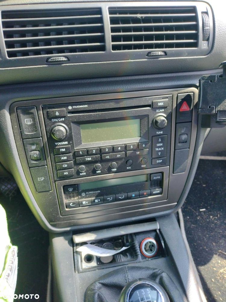 Volkswagen Passat - 6