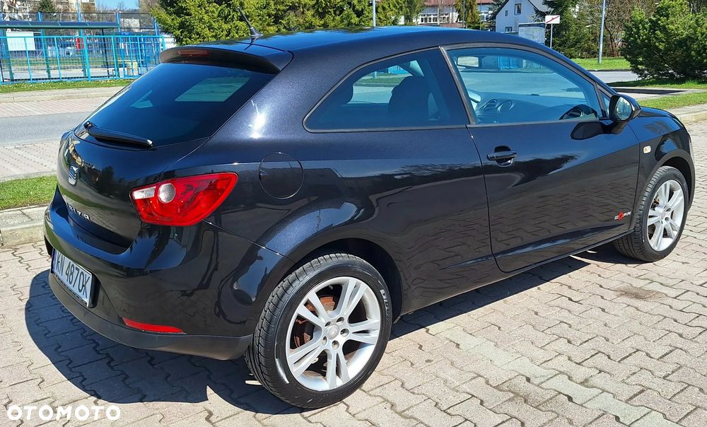 Seat Ibiza SC 1.4 16V Sport - 3