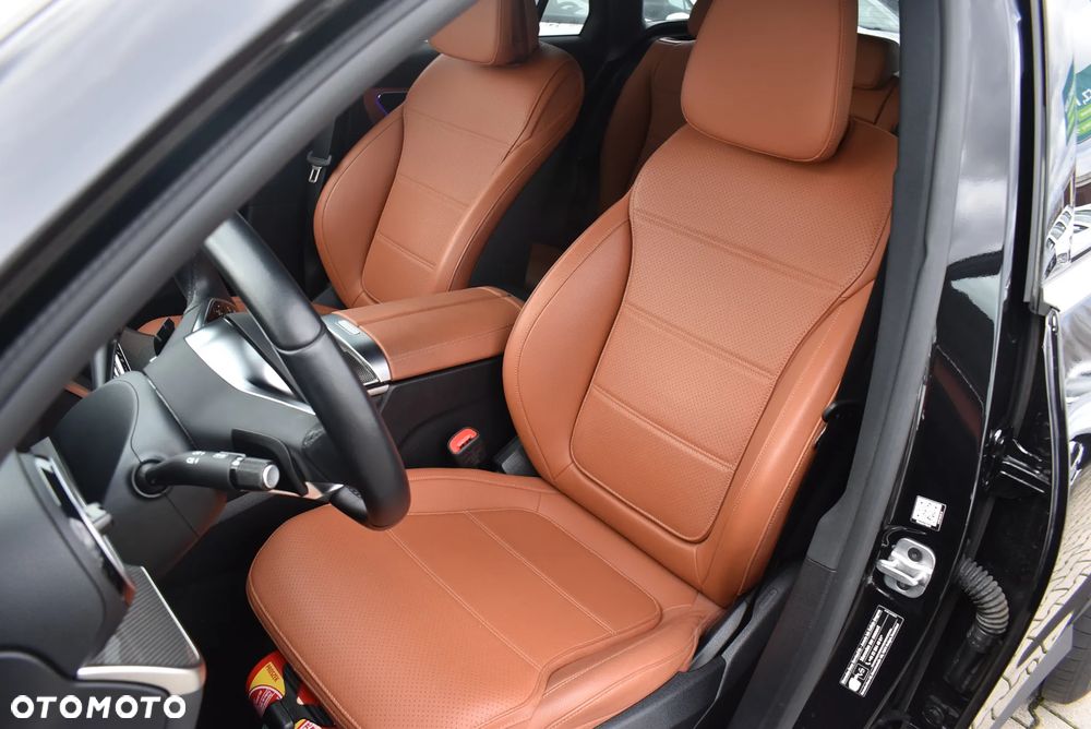 Mercedes-Benz GLC 300 d mHEV 4-Matic Avantgarde - 10