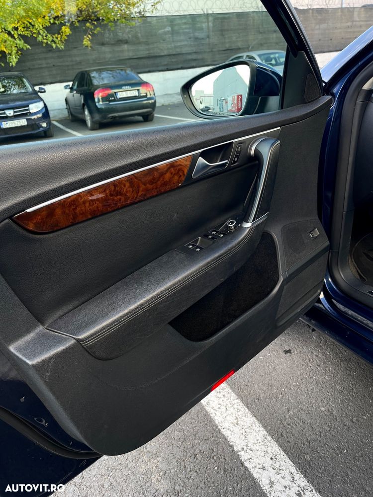 Volkswagen Passat Variant 2.0 TDI 4Motion DPF DSG Highline - 13