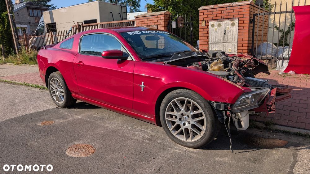 Ford Mustang - 2