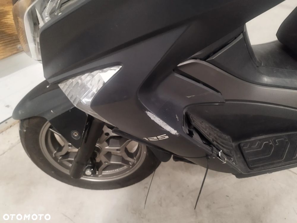 Kymco X-Town - 9
