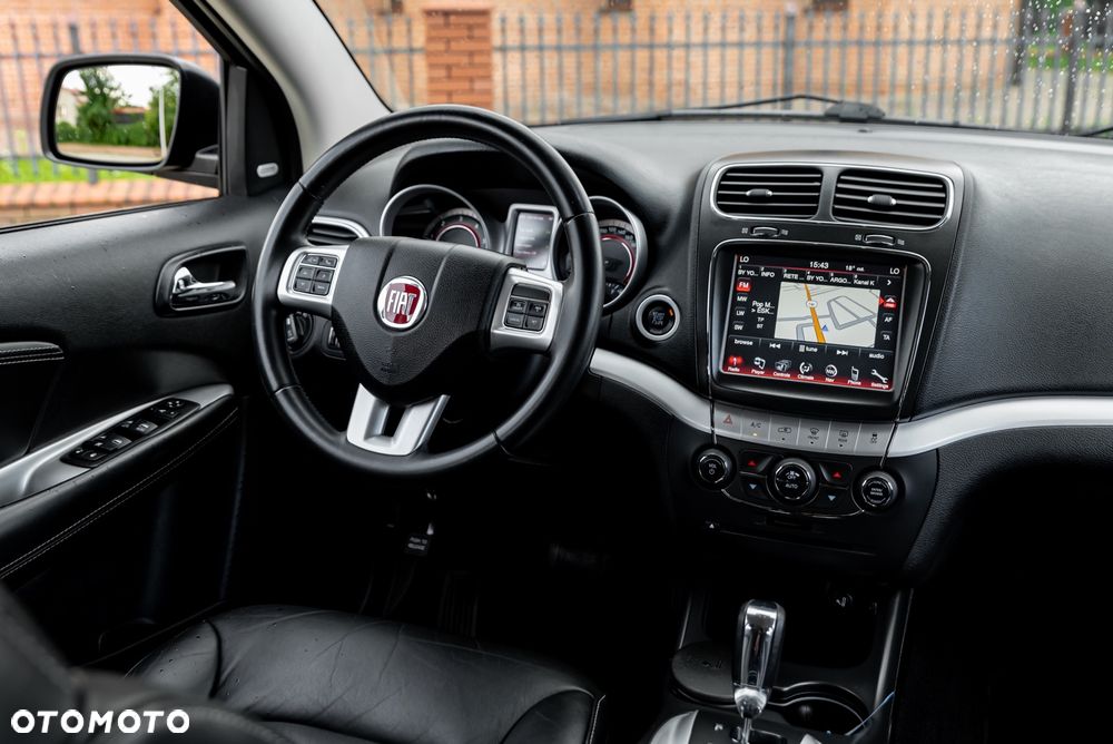 Fiat Freemont 2.0 Multijet 16V DPF Automatik Allrad Lounge - 25