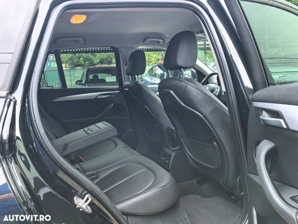 BMW X1 xDrive25e xLine - 17