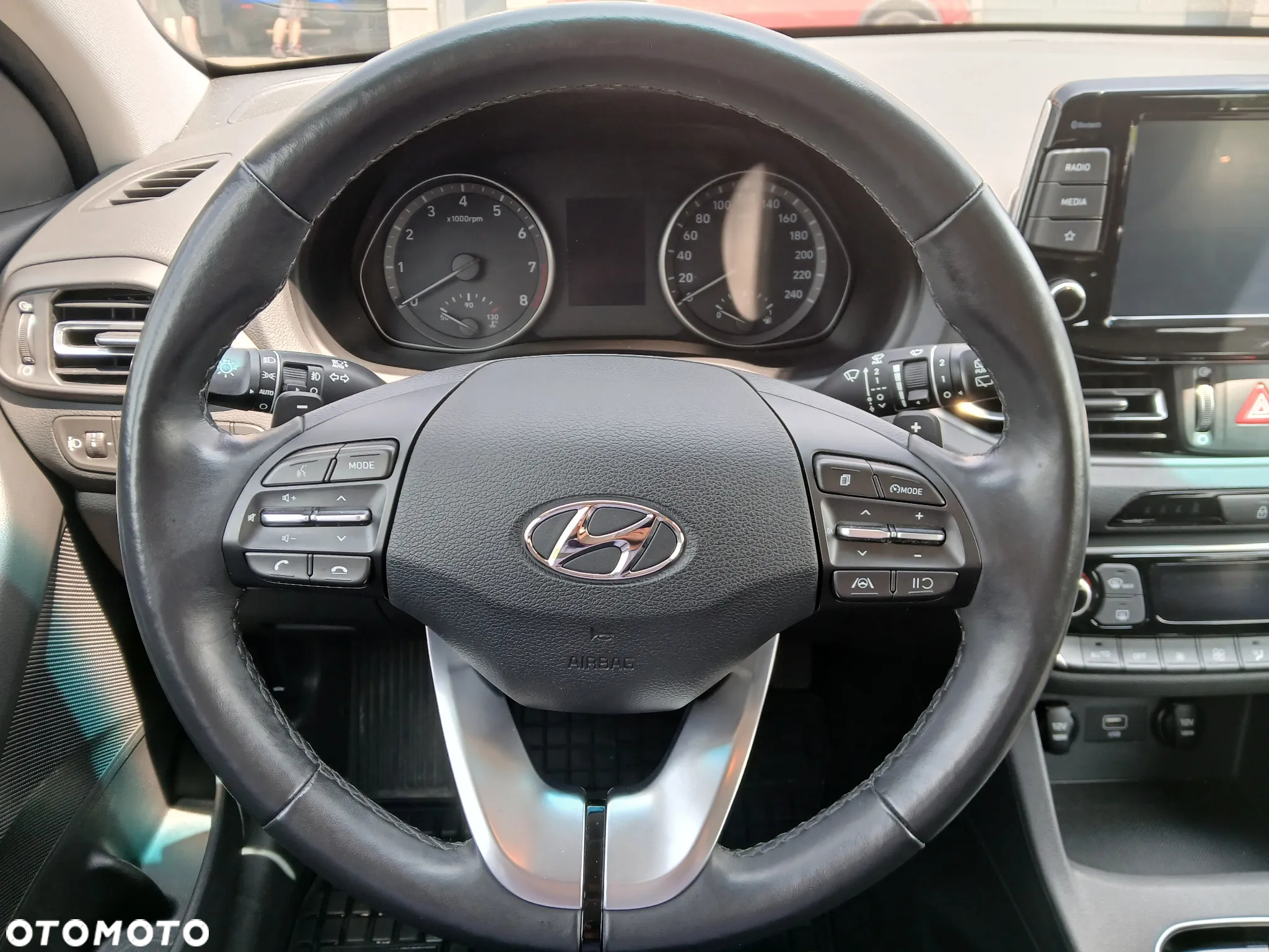 Hyundai i30 1.5 T-GDI 48V Comfort DCT - 8