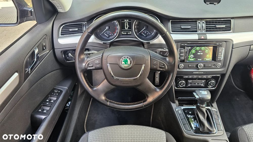 Skoda Superb - 24