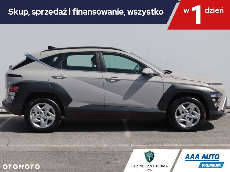 Hyundai Kona - 8