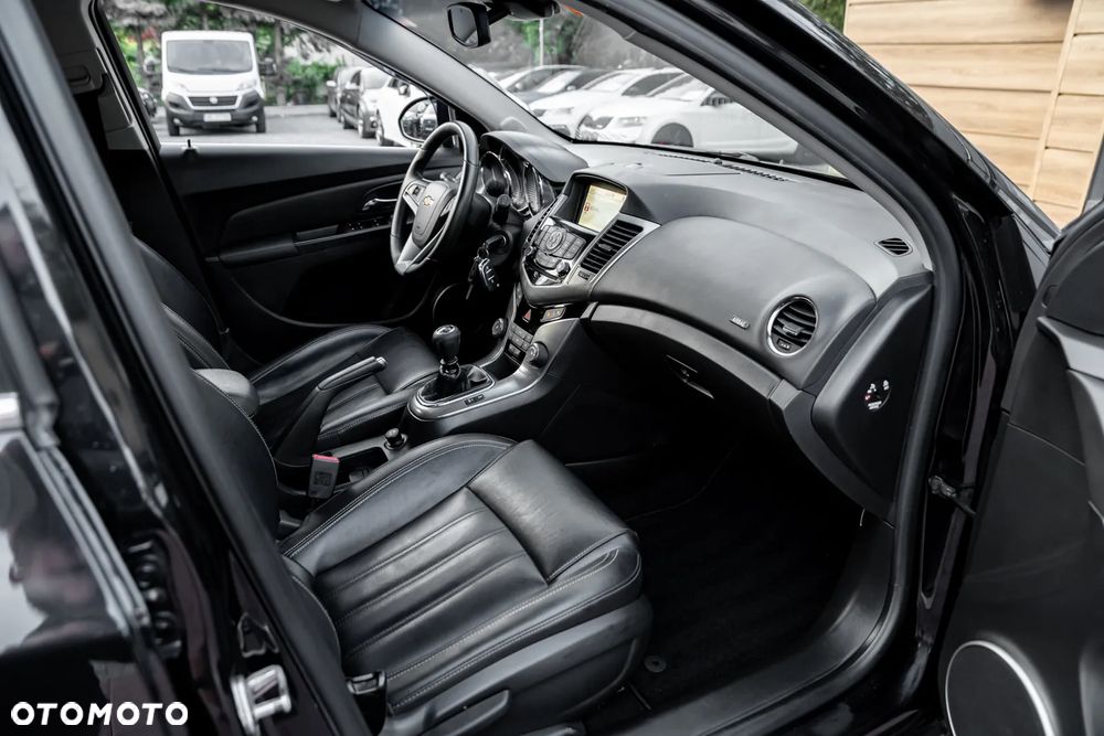 Chevrolet Cruze 1.4T LT+ - 22